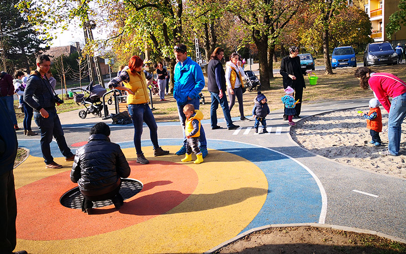 12. alkalommal ültettek fákat az előző évben született gyermekek tiszteletére