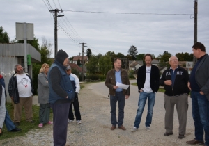 Szennyv&iacute;zk&eacute;rd&eacute;s &eacute;s tereprendez&eacute;s