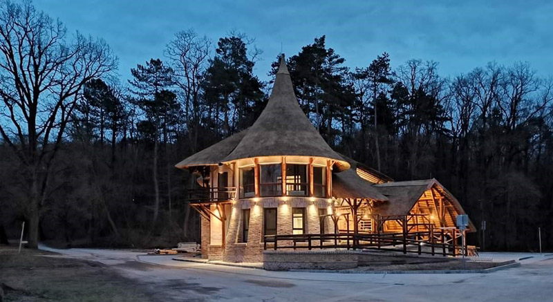 A Túrapont és az Ökoturisztikai Látogatóközpont is kulcsrakész! 