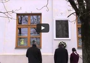 A kommunizmus &aacute;ldozatainak eml&eacute;knapja Tam&aacute;siban 2015