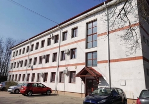 Kiad&oacute; irodahelyis&eacute;gek!