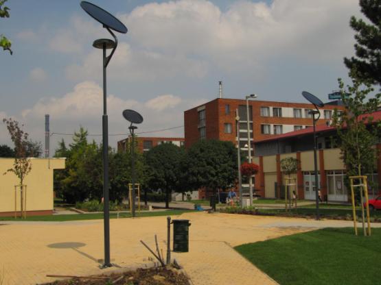 Napelemes térvilágítás kandeláber