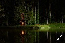 Szent Hubertus Kápolna a Parkerdőben