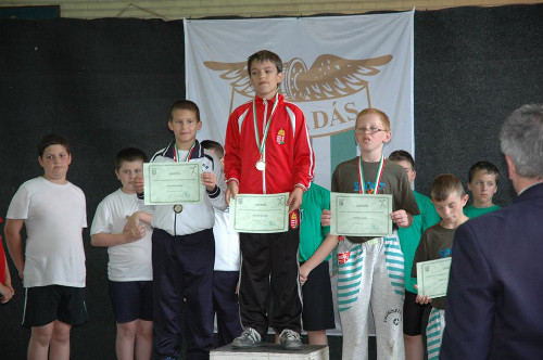 Jó úton jár a súlyemelő utánpótlás Tamásiban