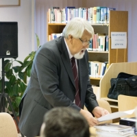 tamasi-700-konyvtar-09