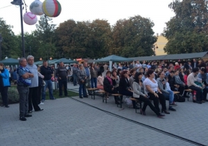 Kiv&aacute;l&oacute; borok, finom &eacute;tkek, j&oacute; hangulat, kellemes este