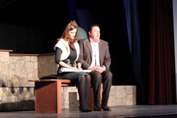 MURRAY SCHISGAL: SZERELEM, Ó!