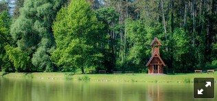 Szent Hubertus Kápolna a Parkerdőben