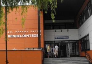 K&ouml;zlem&eacute;ny a Rendelőint&eacute;zetben a COVID-19 j&aacute;rv&aacute;ny miatt elrendelt kor&aacute;bbi korl&aacute;toz&oacute; int&eacute;zked&eacute;sek v&aacute;ltoz&aacute;sair&oacute;l