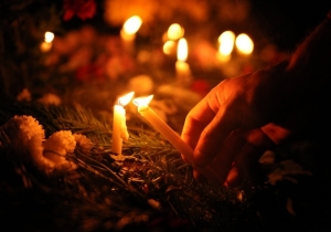 Eml&eacute;kezz&uuml;nk azokra, akik m&aacute;r nincsenek vel&uuml;nk